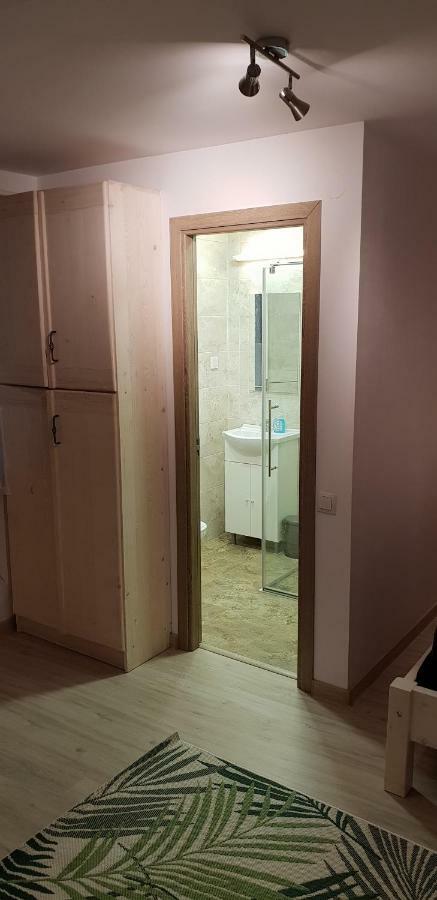 Apartmán Strada Republicii Nr 26 Brašov Exteriér fotografie